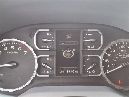 2018 TOYOTA Tundra - Image 31
