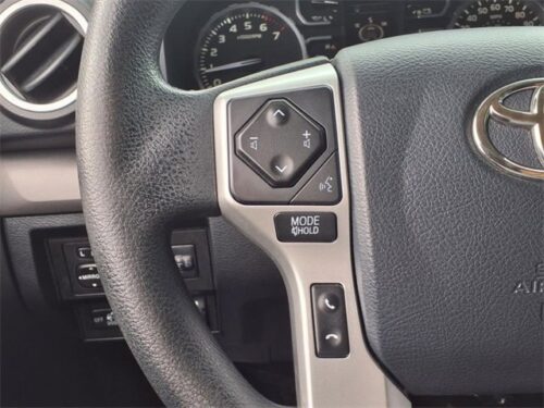 2018 TOYOTA Tundra - Image 16