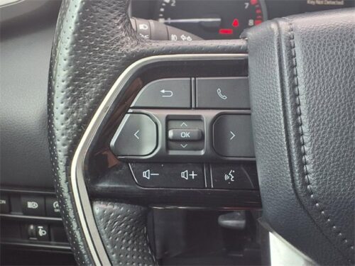 2022 TOYOTA Tundra - Image 16