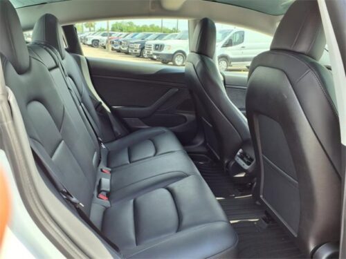 2020 TESLA Model 3 - Image 12