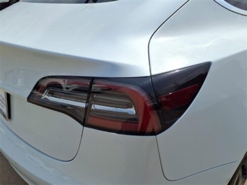 2020 TESLA Model 3 - Image 11