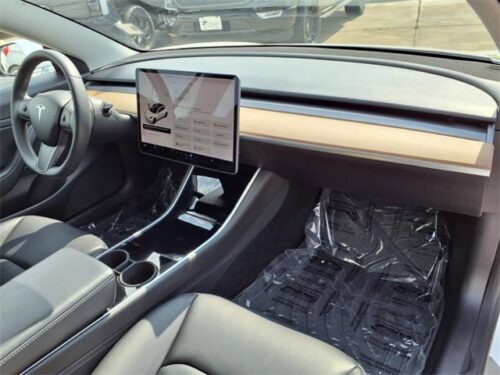 2020 TESLA Model 3 - Image 10