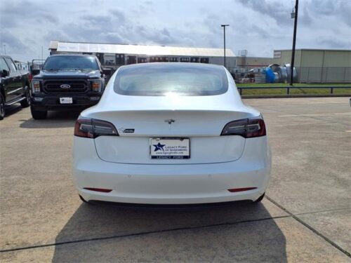 2020 TESLA Model 3 - Image 5