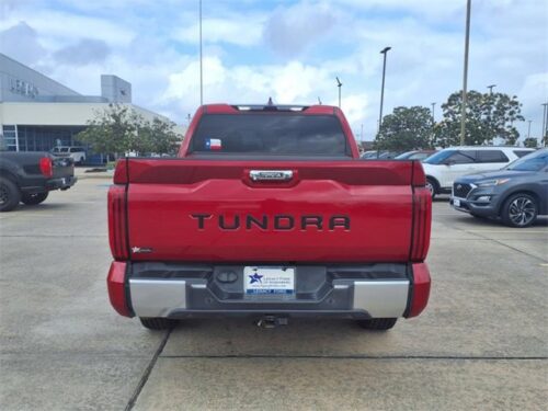 2022 TOYOTA Tundra - Image 5