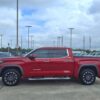 2022 TOYOTA Tundra - Image 3