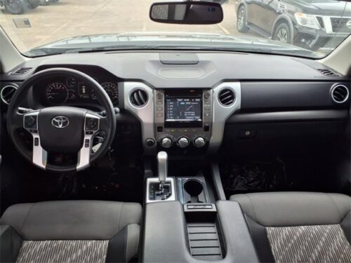 2018 TOYOTA Tundra - Image 29