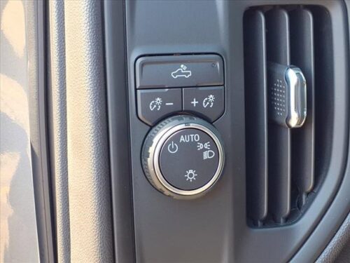 2024 CHEVROLET Silverado - Image 25