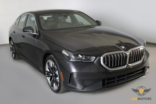 2024 BMW 530i - Image 34