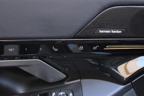 2024 BMW 530i - Image 9