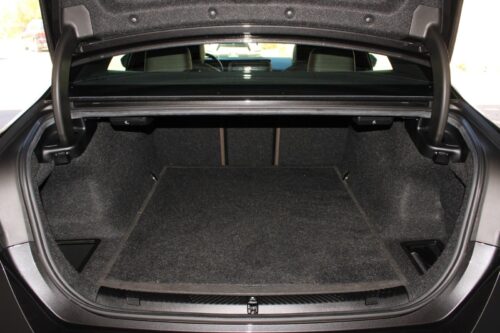 2024 BMW 530i - Image 5