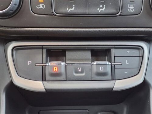 2024 GMC Terrain - Image 21