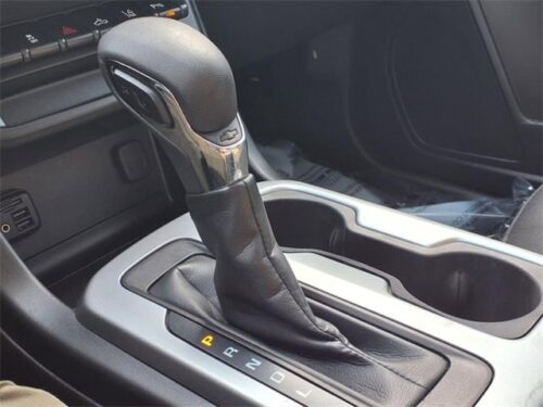2022 CHEVROLET Colorado - Image 22