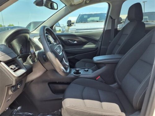 2024 GMC Terrain - Image 13