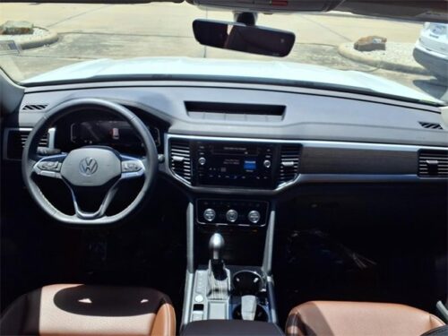 2023 VOLKSWAGEN Atlas - Image 31