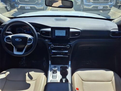 2023 FORD Explorer - Image 30