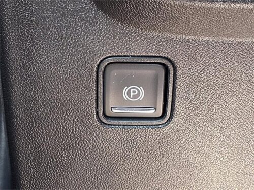 2024 GMC Terrain - Image 25
