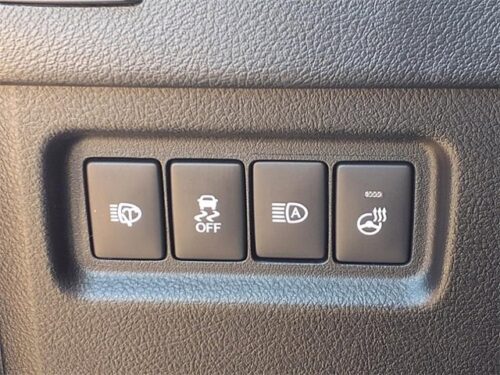2021 LEXUS GX - Image 26