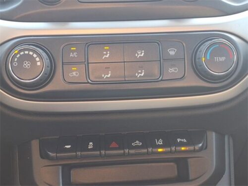2022 CHEVROLET Colorado - Image 24
