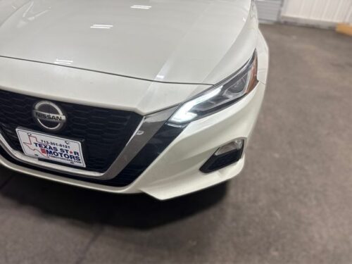 2021 NISSAN Altima - Image 9