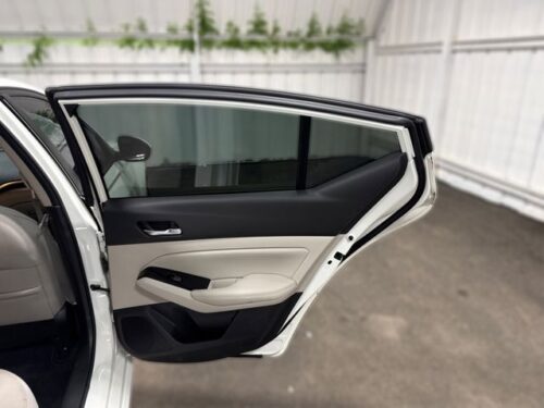 2021 NISSAN Altima - Image 6