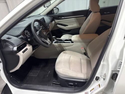 2021 NISSAN Altima - Image 22