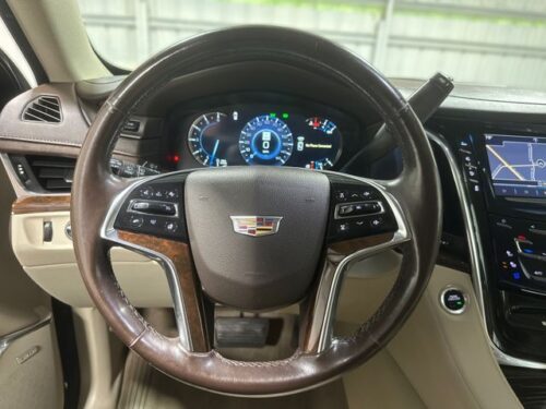2017 CADILLAC Escalade - Image 16