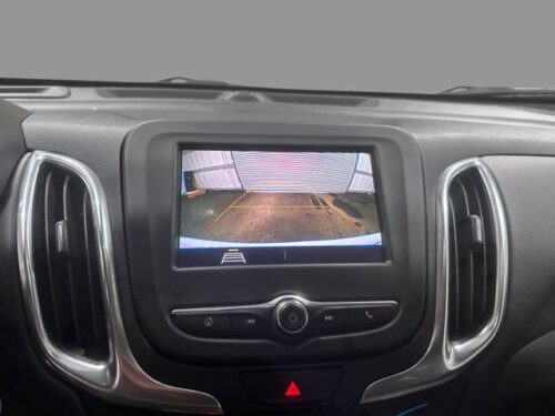 2021 CHEVROLET Equinox - Image 3