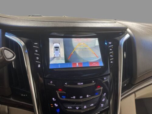 2017 CADILLAC Escalade - Image 4