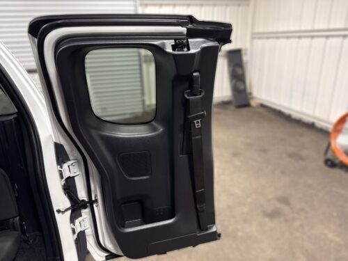 2023 NISSAN Frontier - Image 8