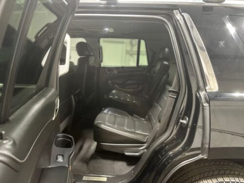 2019 GMC Yukon - Image 22