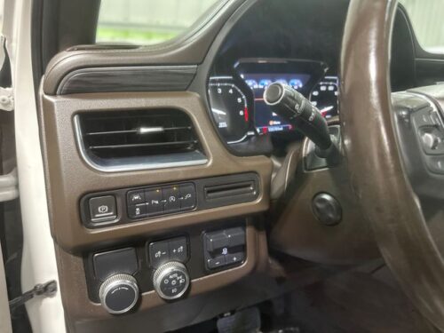 2021 GMC Yukon XL - Image 15