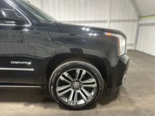 2019 GMC Yukon - Image 8