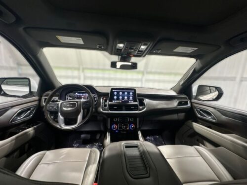 2021 GMC Yukon XL - Image 5