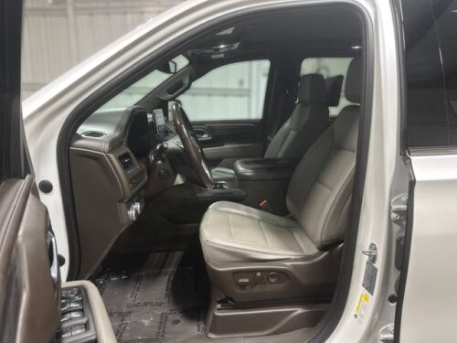 2021 GMC Yukon XL - Image 23