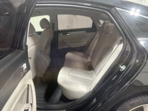 2018 HYUNDAI Sonata - Image 19