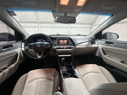 2018 HYUNDAI Sonata - Image 4