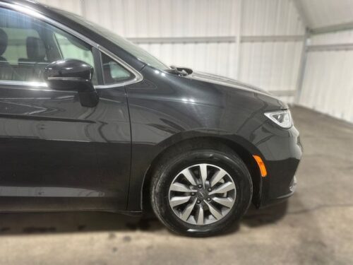 2024 CHRYSLER Pacifica - Image 8