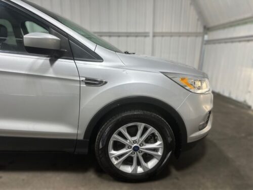 2019 FORD Escape - Image 11