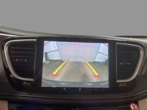 2024 CHRYSLER Pacifica - Image 4