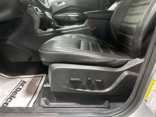 2019 FORD Escape - Image 4