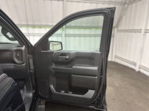 2024 GMC Sierra - Image 10