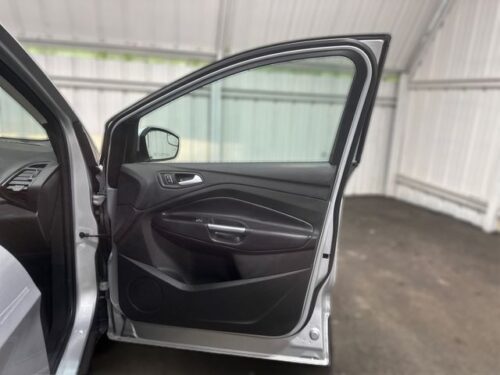 2019 FORD Escape - Image 3