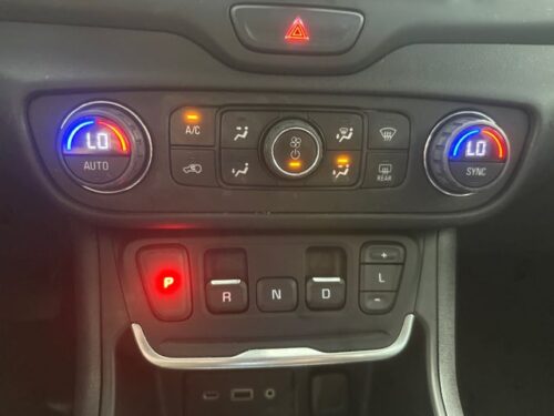 2019 GMC Terrain - Image 2