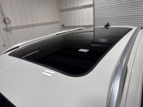 2022 VOLKSWAGEN Taos - Image 24