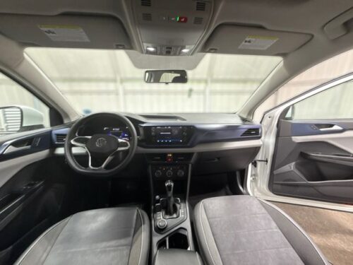 2022 VOLKSWAGEN Taos - Image 16