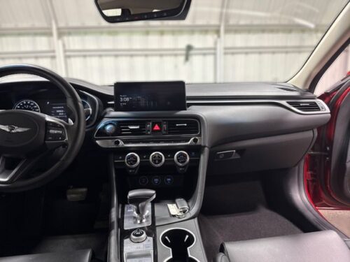 2023 GENESIS G70 - Image 20