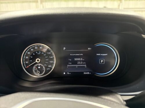 2023 GENESIS G70 - Image 19