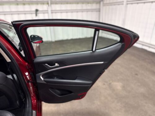 2023 GENESIS G70 - Image 6