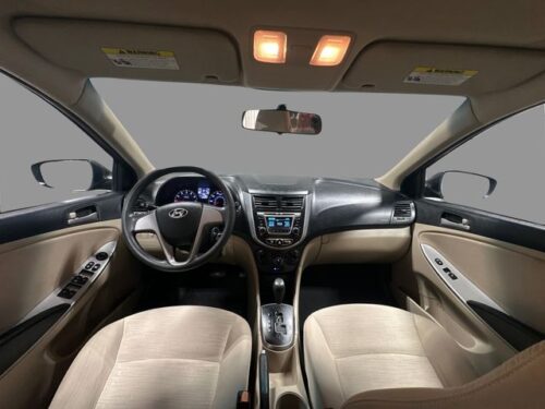 2017 HYUNDAI Accent - Image 8