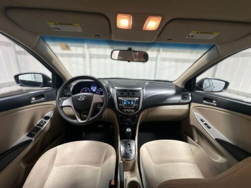 2017 HYUNDAI Accent - Image 3